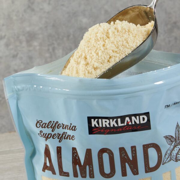 Kirkland Signature Harina de Almendras 1.36 kg / 3 lb - Image 2
